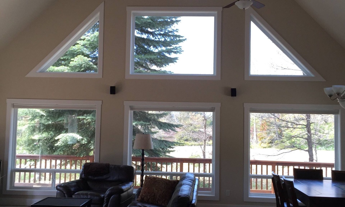 Mount Shasta Ski Chalet | Private Chalet with views and a Sauna