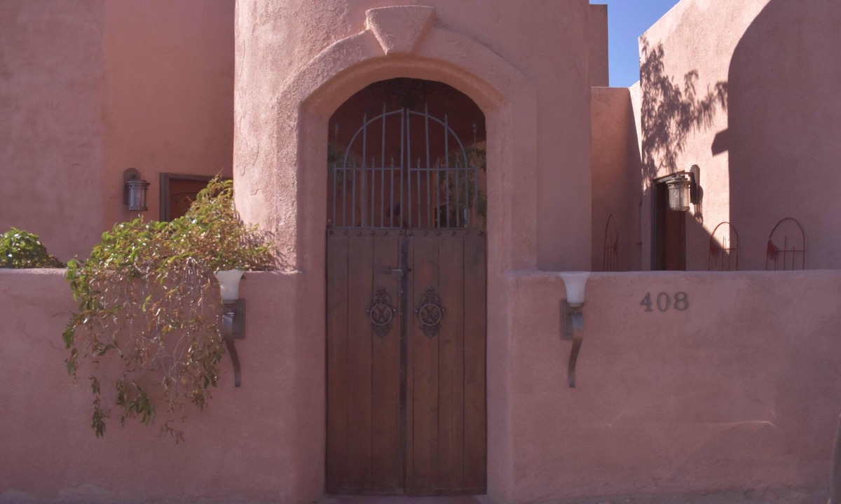 Rio Rancho Villa | Private Charming Casita, complete with all the modern conveniences.