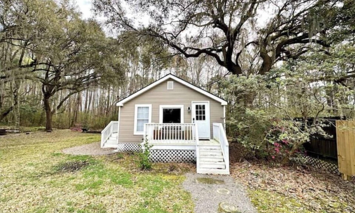 Charleston Cottage | Private Coastal Cottage on James Island