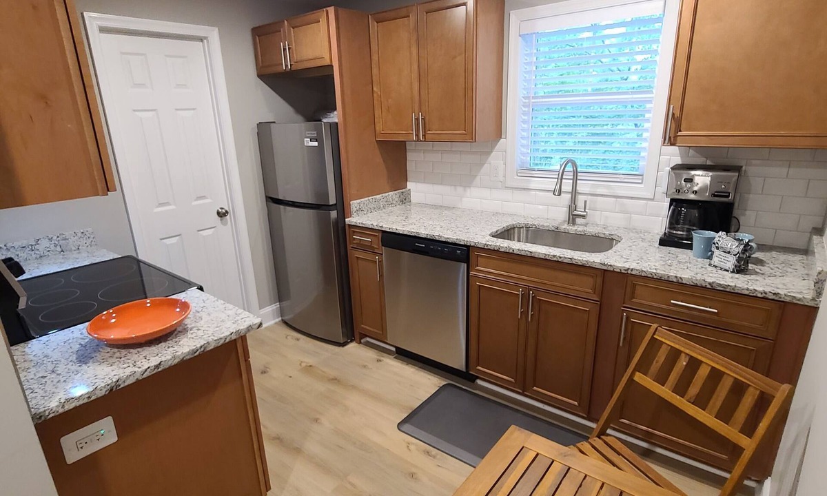 Arundel on the Bay Cottage | Private Cottage in quiet Annapolis Bay Front Community