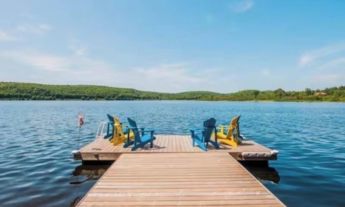 Kearney Cottage | Private Cottage Oasis