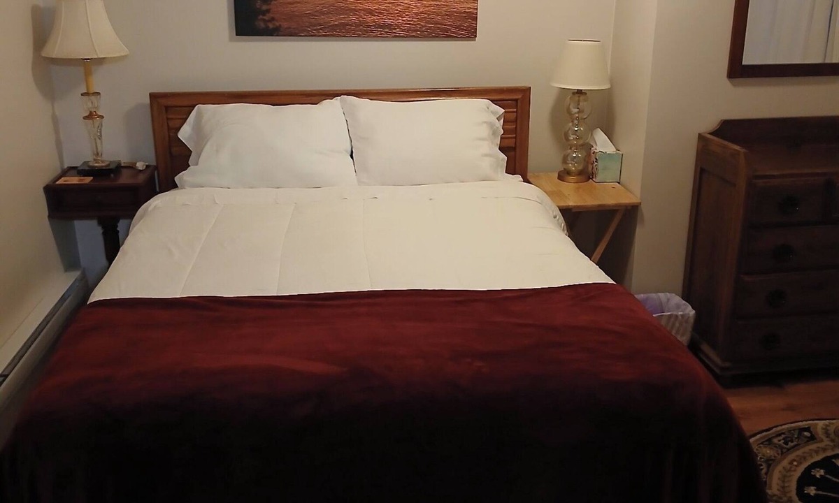 Le Roy Apartment | Private country apartment