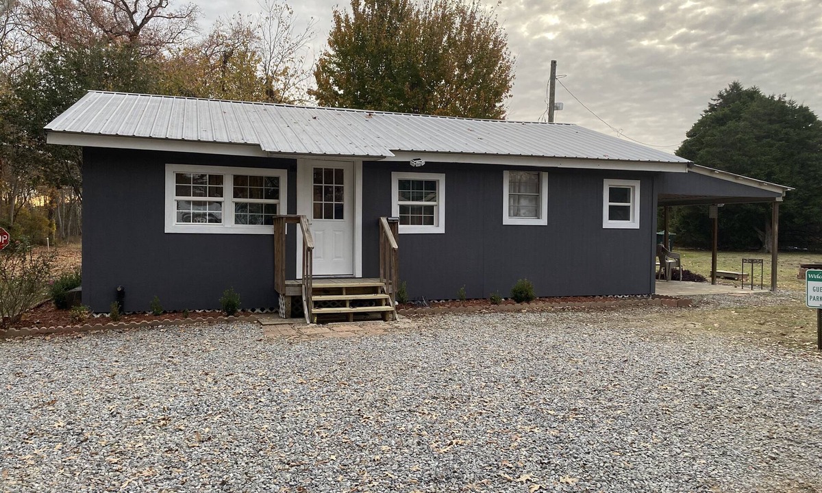 Crowville House | Private Country Farmhouse