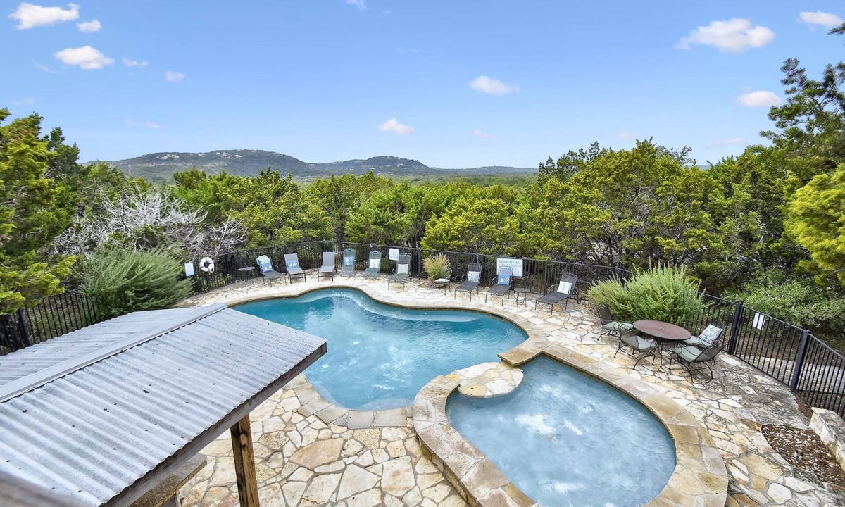 Wimberley House | Private Country Home, Pool, HotTub, Game Room, Fire Pit, Close to Town