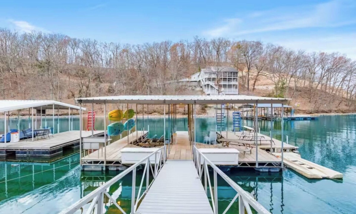 Lake Ozark House | Private Cove! Hot Tub! Large Dock! Near Strip! Views!