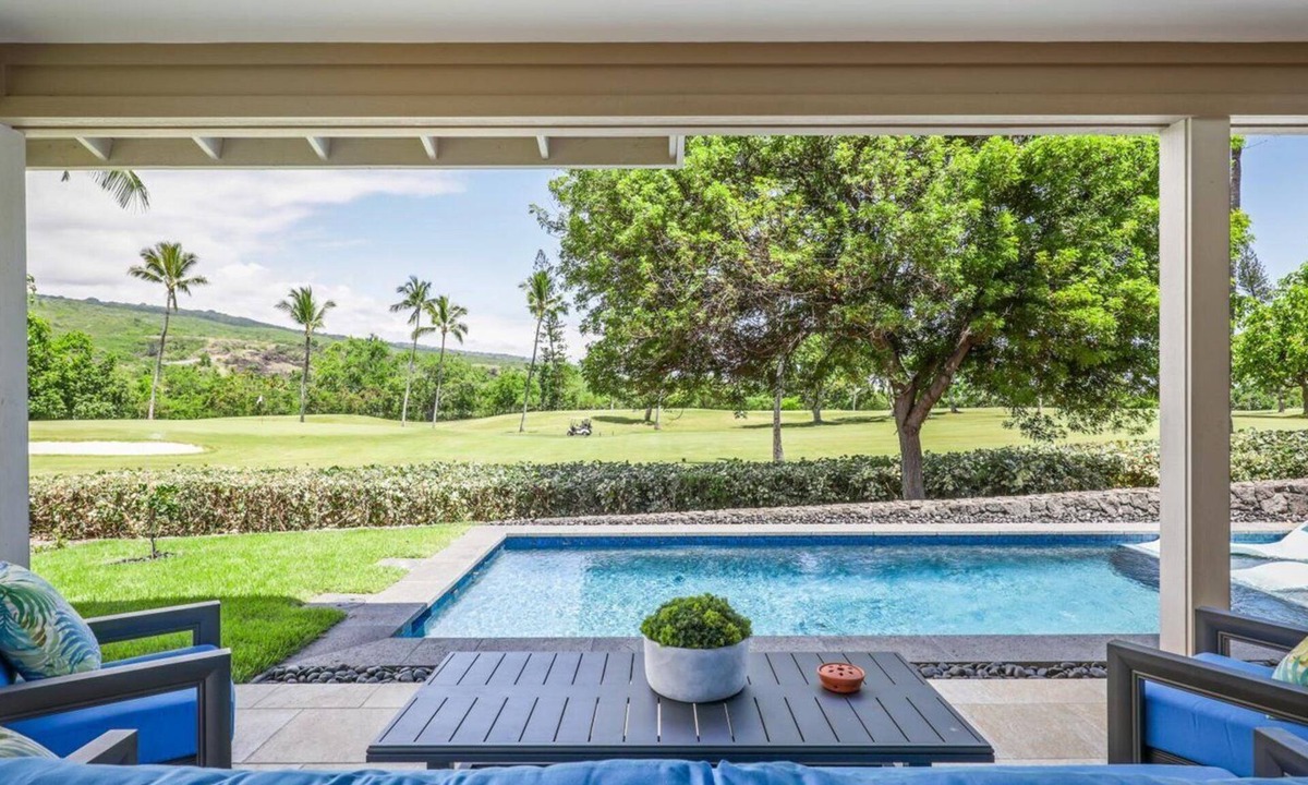 Keauhou House | Private Covered Lanai & Pool | Central AC | Golf Fairway Views