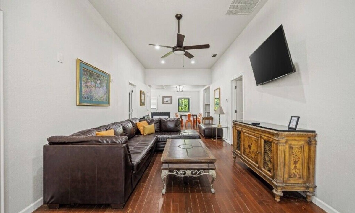 Oak Cliff House | Private Dallas Getaway Near Bishop Arts District & Downtown!