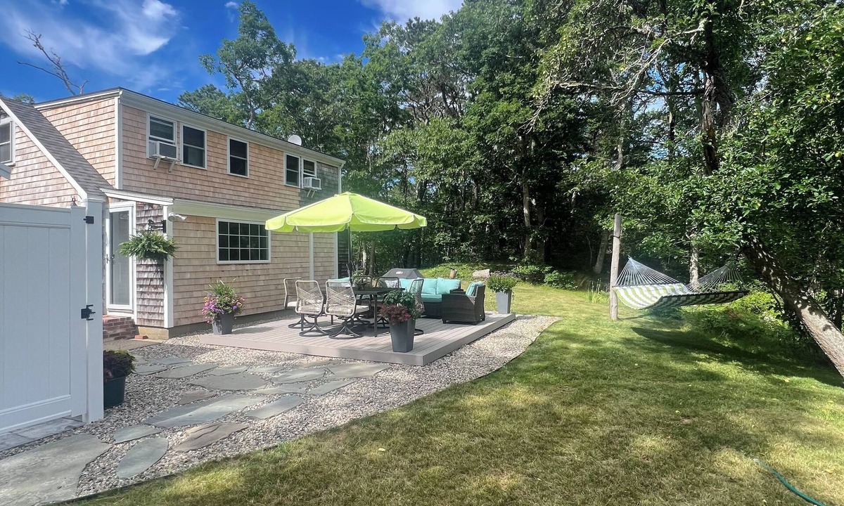 Truro House | Private, dead-end on National Seashore, 3 bed/1.5 bath