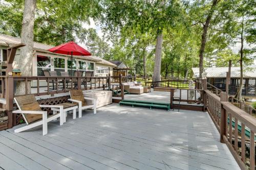 Andalusia House | Private Dock and Fire Pit Gantt Lake Getaway!