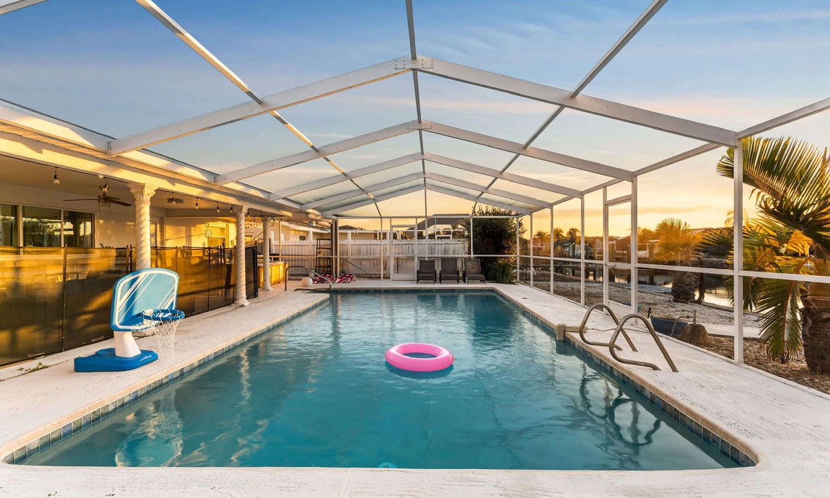 Apollo Beach House | Private Dock~Covered Pool~Hot Tub~Game Room Fun!