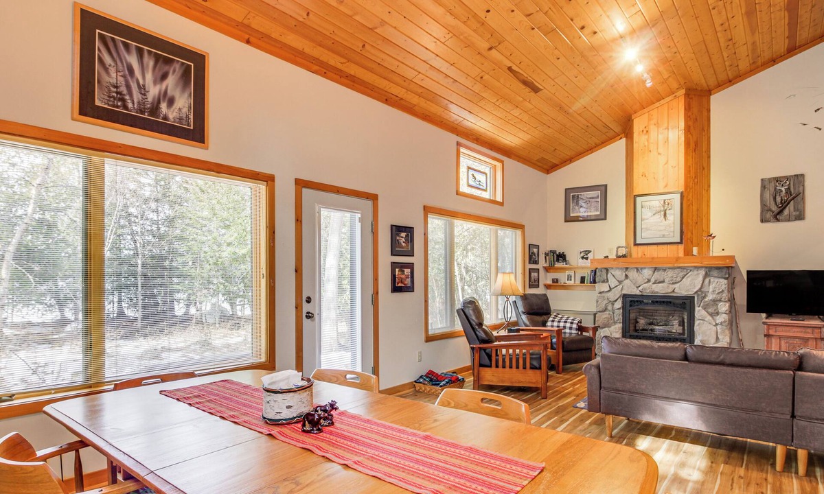 Lutsen Cabin | Private Dock! Family Cabin on Caribou Lake
