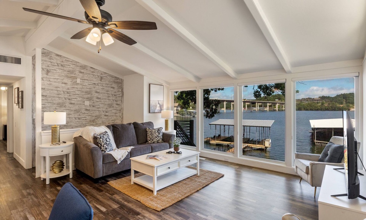 Camdenton House | Private Dock & Fireplace Steps From Osage Beach