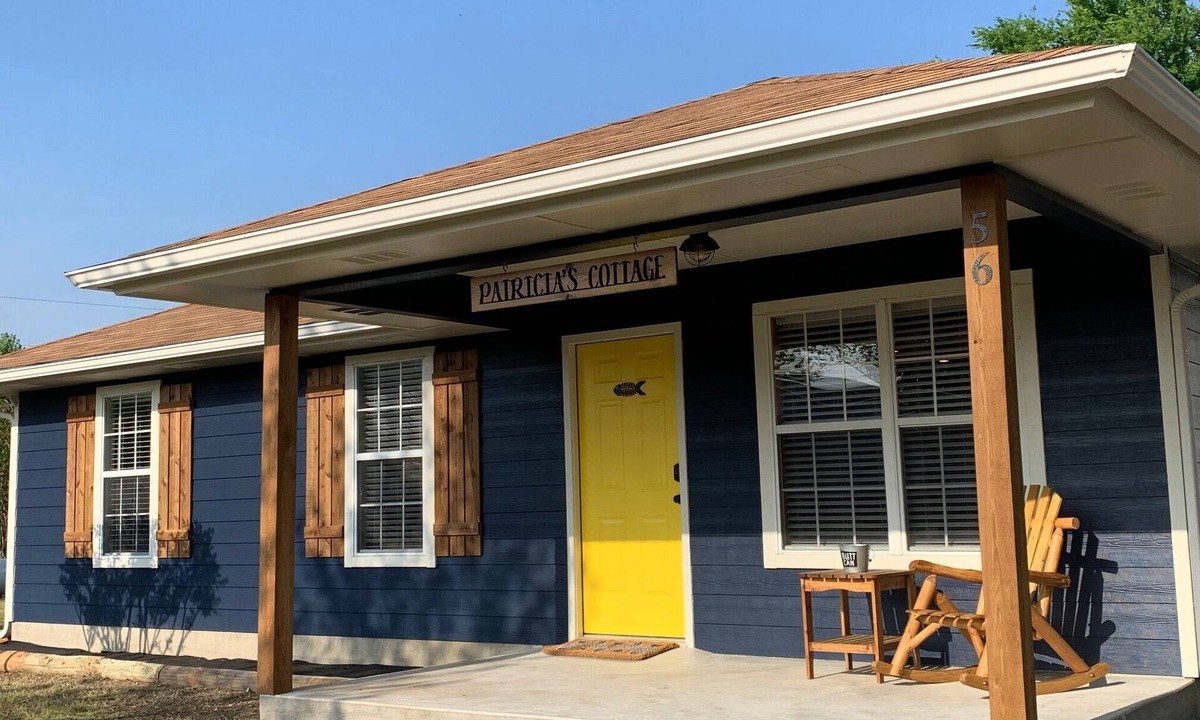 Canadian Cottage | Private Dock - Neighborhood Boat Ramp - Near Beach & Hiking - Pet Friendly!