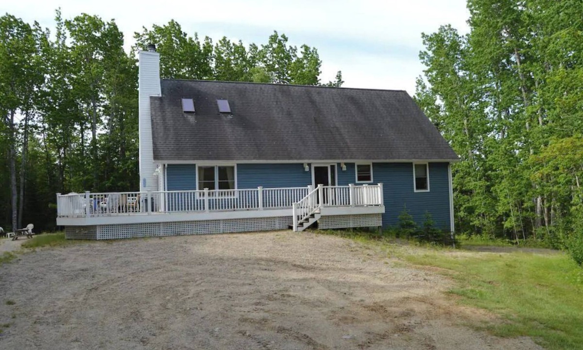 Columbia Falls House | Private Downeast Home in the woods