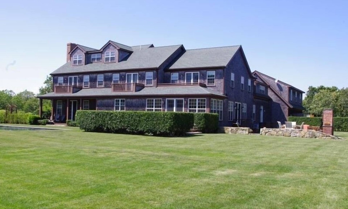 Edgartown House | Private Edgartown Estate