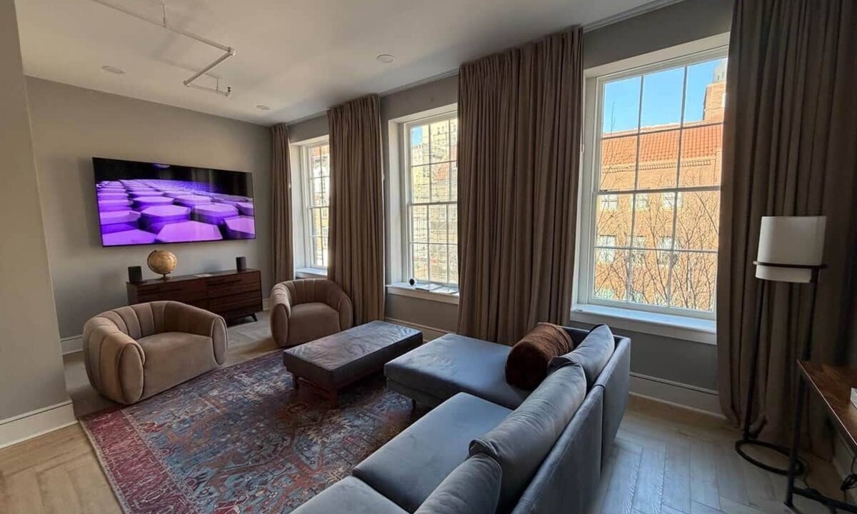 Downtown Richmond Apartment | Private Elevator to Downtown Condo