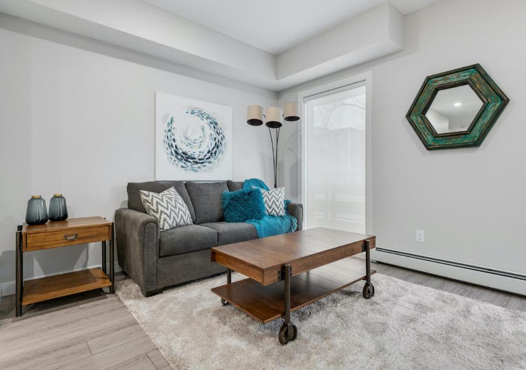 Mission District Apartment | Private Entry by River with Smart TV and Mini Fireplace