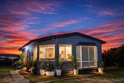 Werribee South House | Private Farmhouse & Paddock Available