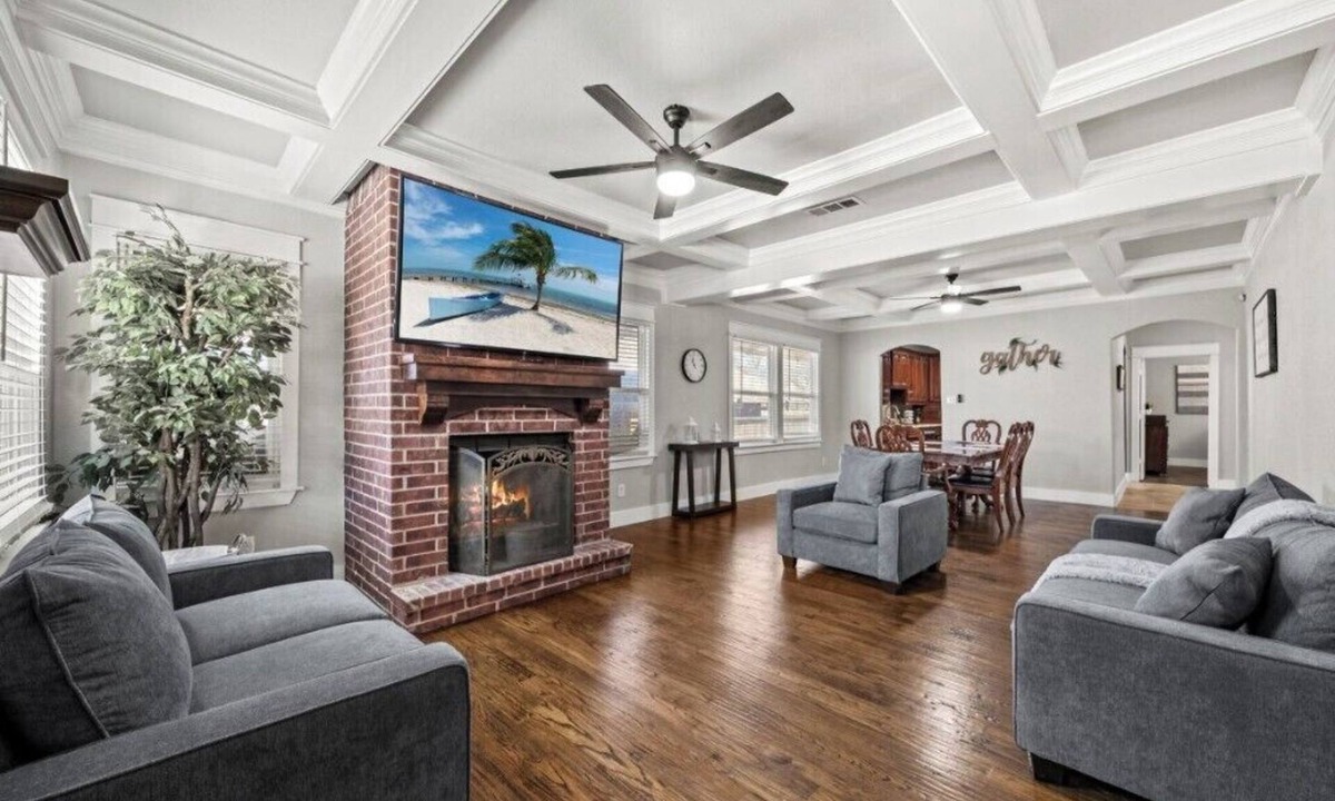 Fairmount House | Private Fort Worth Getaway Near Botanic Garden!
