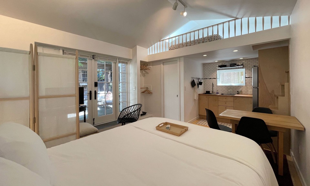 Wallingford Cottage | Private Garden Cottage in Wallingford