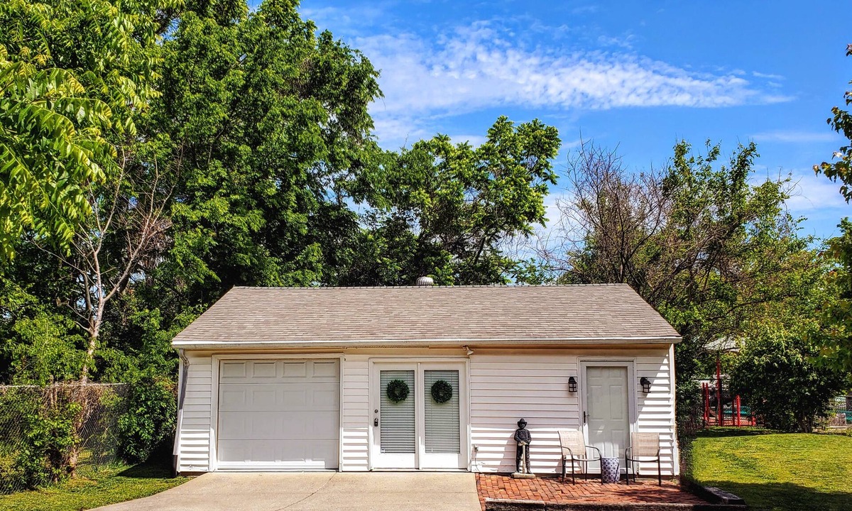 Radnor House | ✨Private Guest House - 4mi from Downtown 🎸& 12 South 🛍️