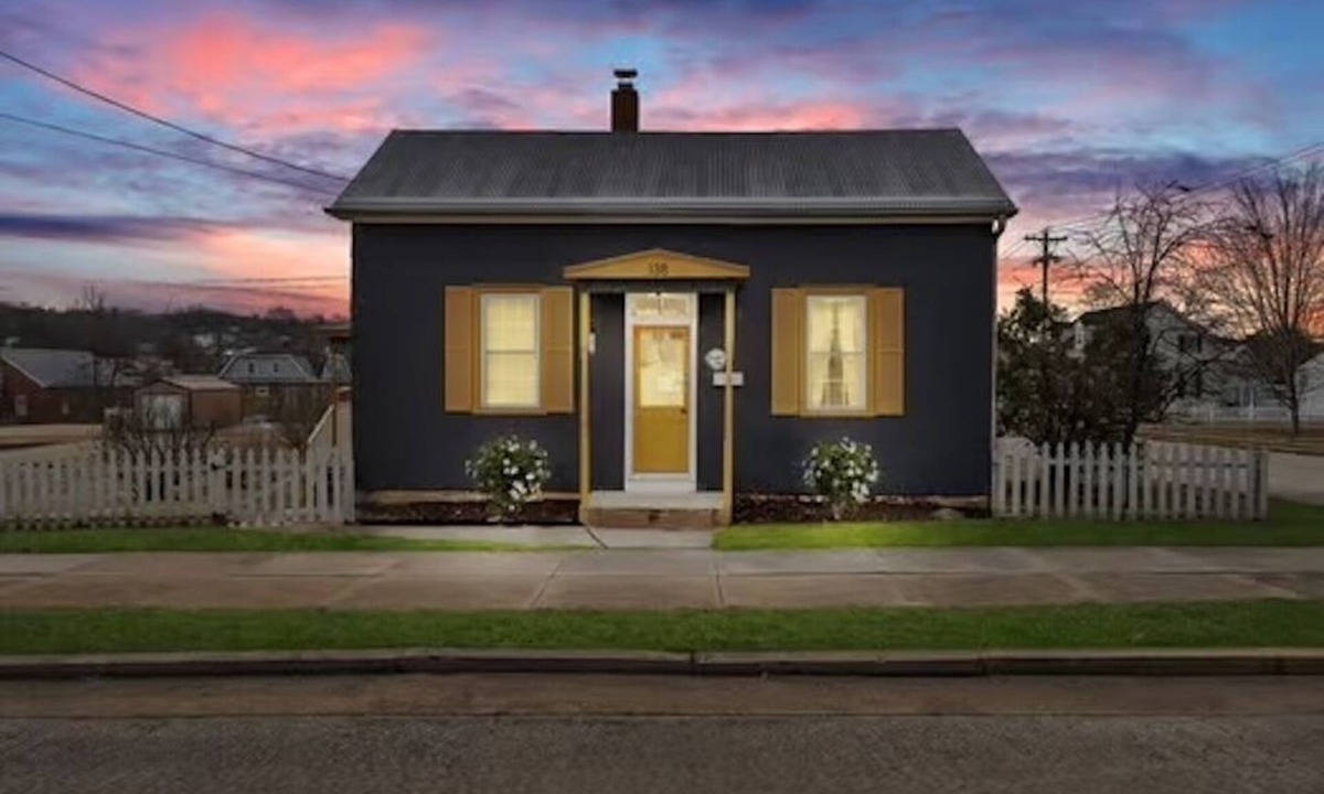 Hermann Cottage | Private Guest House-Hermann MO