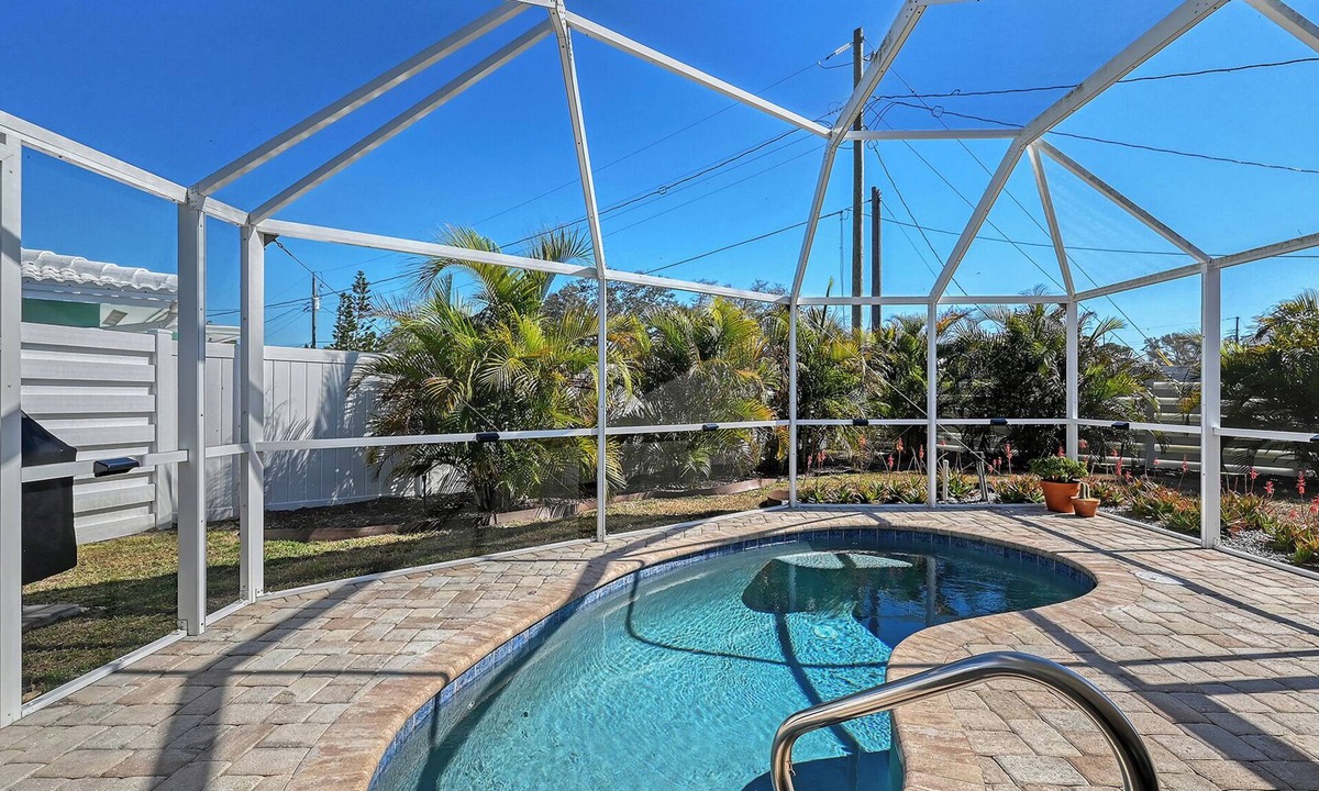 Gulf Gate Estates House | Private Heated Pool Retreat - Garage - 2 mi to Siesta Key