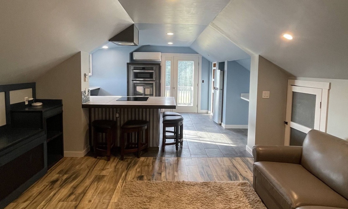 Bellingham Apartment | Private Hidden Gem