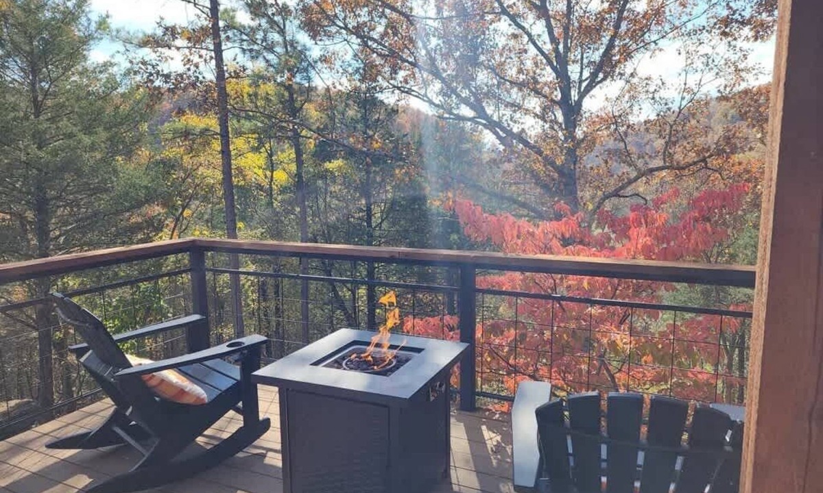 Eureka Springs House | Private Hiking Trails, Pet Friendly, View, Privacy