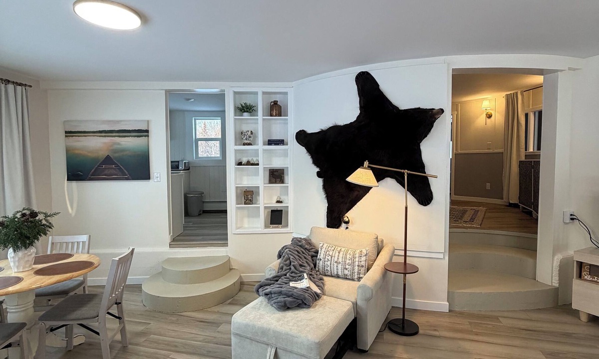 Rabbit Creek House | Private home in Anchorage