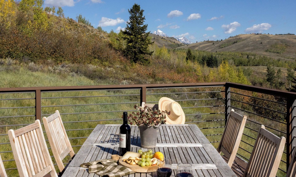 Game Creek Villa | Private Home on Over 13 acres