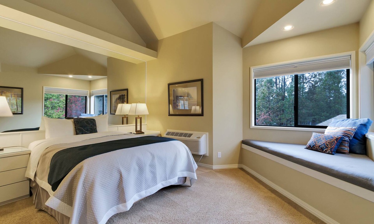 Century West Hotel | Private, hotel style suite in Bend with access to fitness center.