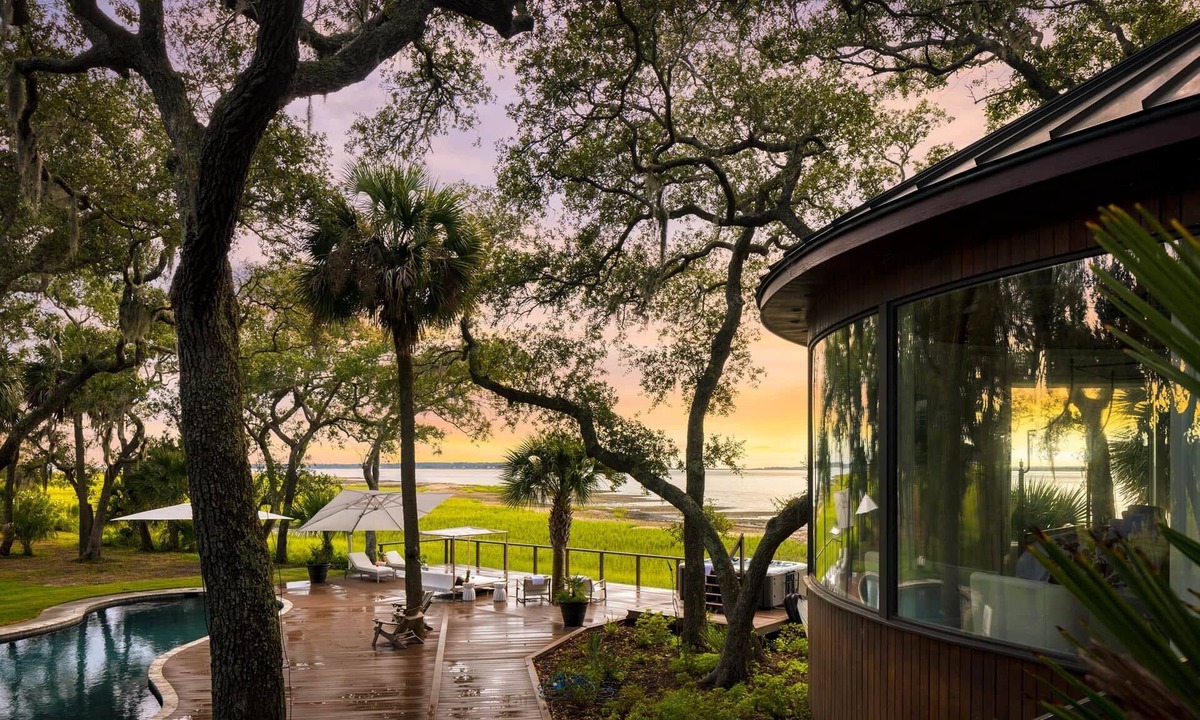 Spanish Wells House | Private Island in Hilton Head, Events & Poolside