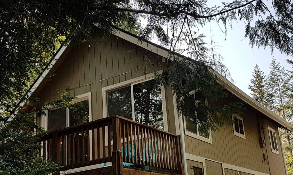 Lakebay House | Private Island getaway