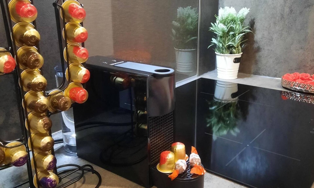 Freneuse Apartment | Private Jacuzzi Apartment