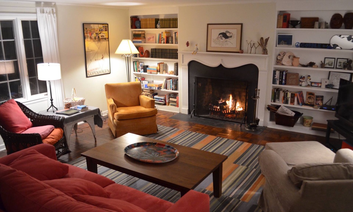 Kent House | Private Kent Getaway With Views, Pond & Pool