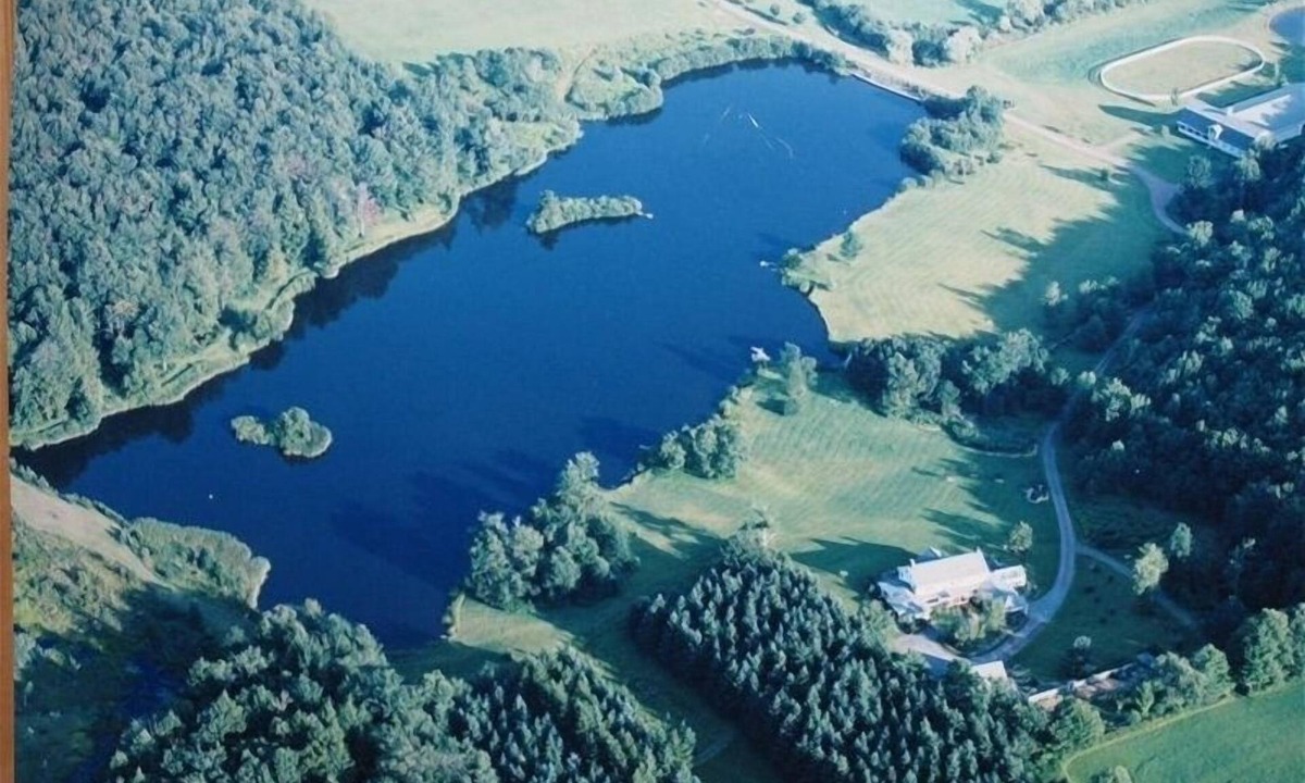 Delhi House | Private Lake at Rippling Waters surrounded by 400 acres