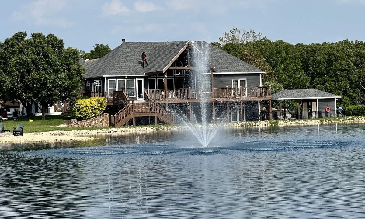 Cuba House | Private Lake Paradise