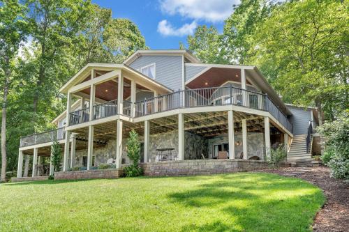 Moneta House | Private Lakefront Oasis - 5 Bedroom, Private Dock, & Firepit