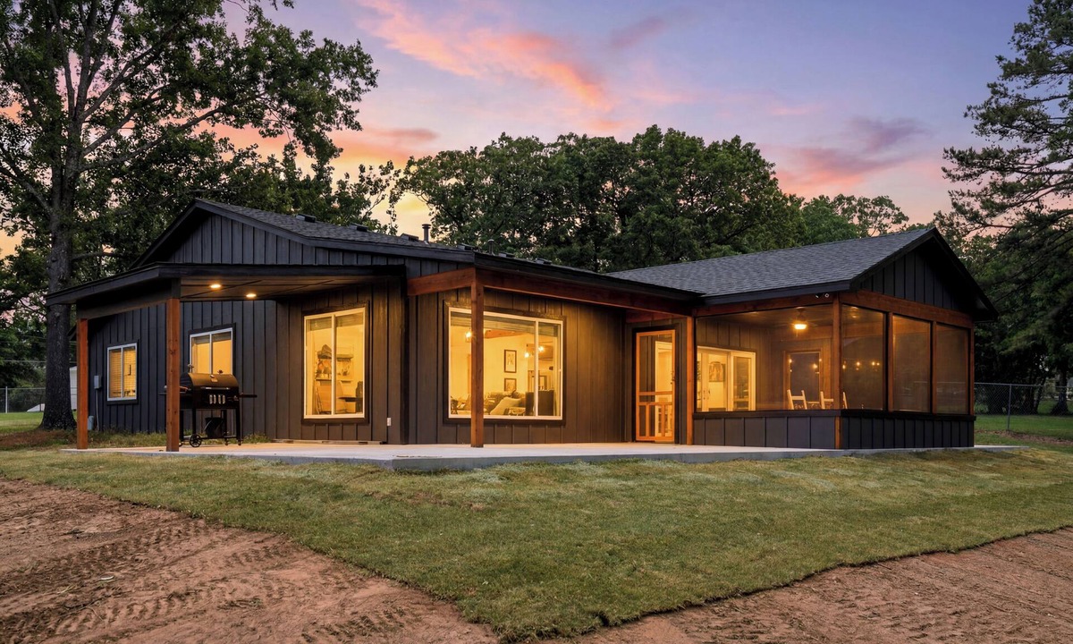 Wagoner House | Private Lakeside Cabin w/2-Slip Dock, Swim Deck, Hot Tub, & Screened Patio
