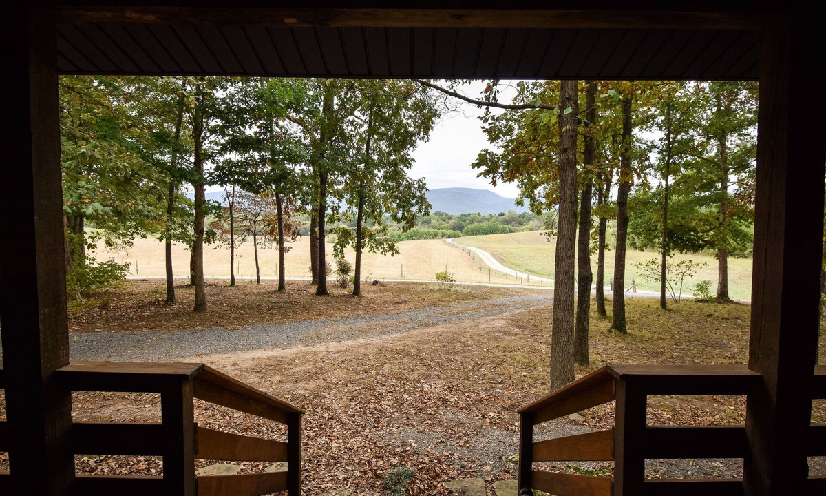Etowah Cabin | Private Log Cabin at Windswept Farm