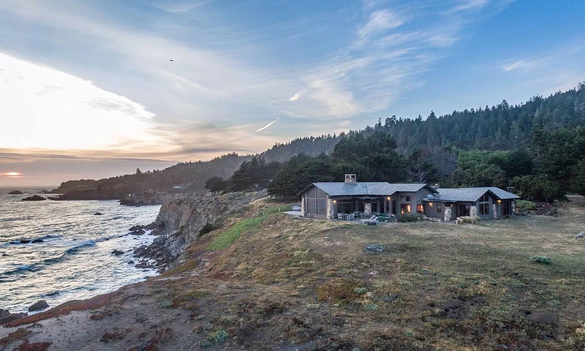 Timber Cove House | Private, Oceanfront Views, Great WiFi, Timber Cove