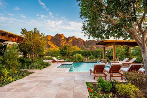 Camelhead Estates House | Private Paradise Valley Estate Swimming Nearby Golfing.