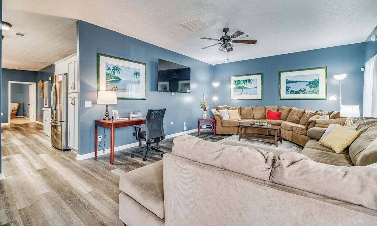 Ono Island House | Private Patio & Close to Beach! Coastal Cottage