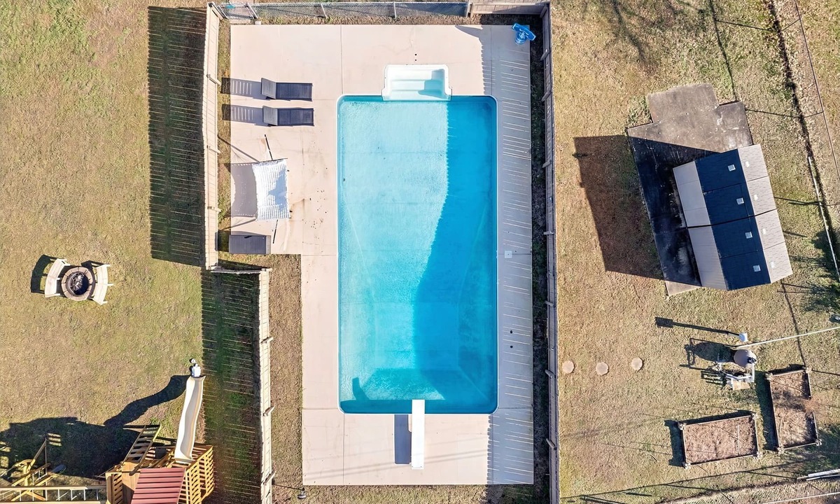 Sandy Springs House | Private Pool-4BR- 2.5 BT- 12min Clemson Univ