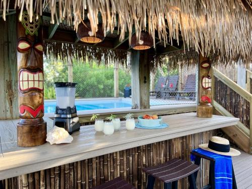 North Captiva House | Private Pool, Hot Tub, Tiki Bar, 4 Decks w Views