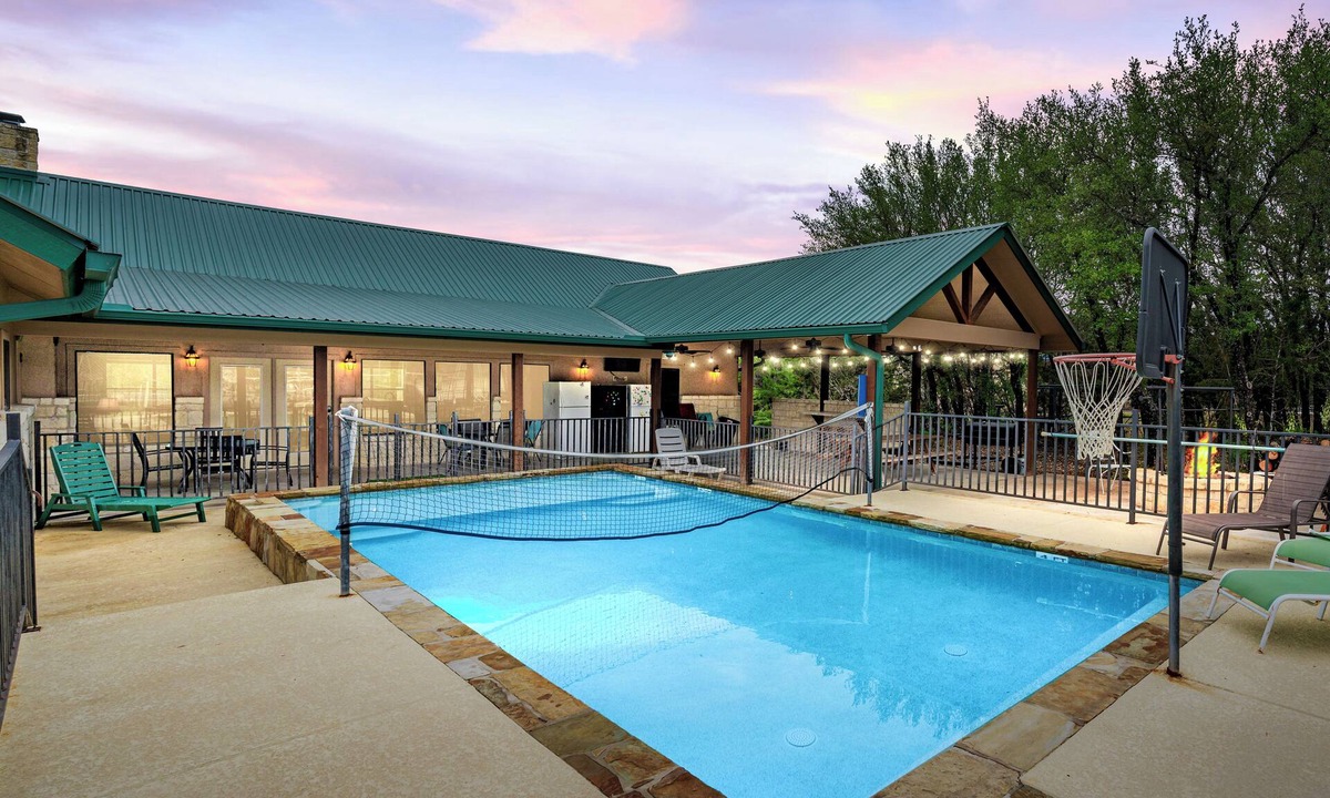 Sabinal House | Private pool, pickleball court, single story home, less than 5-minute drive to THE Frio River