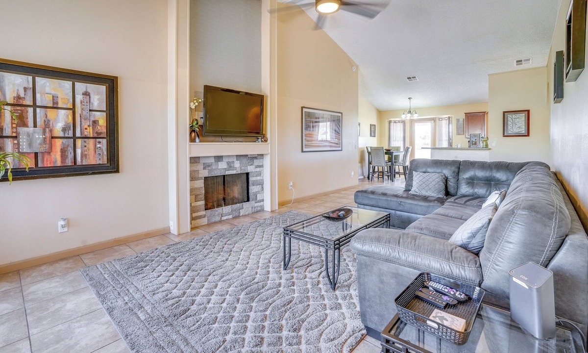 Villa De Paz House | Private Pool: Retreat < 1 Mi to Camelback Ranch!