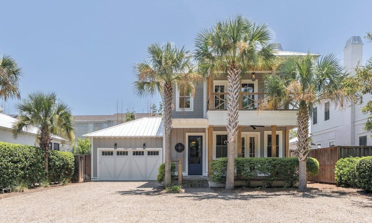 Demere Park House | Private Pool! Screened Porch, Pet Friendly