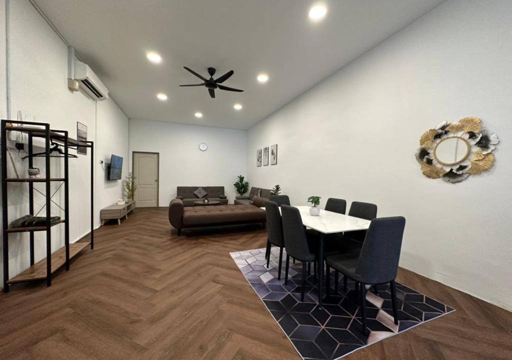 Kampung Seberang Takir House | PRIVATE POOL SEALIVE Home 2